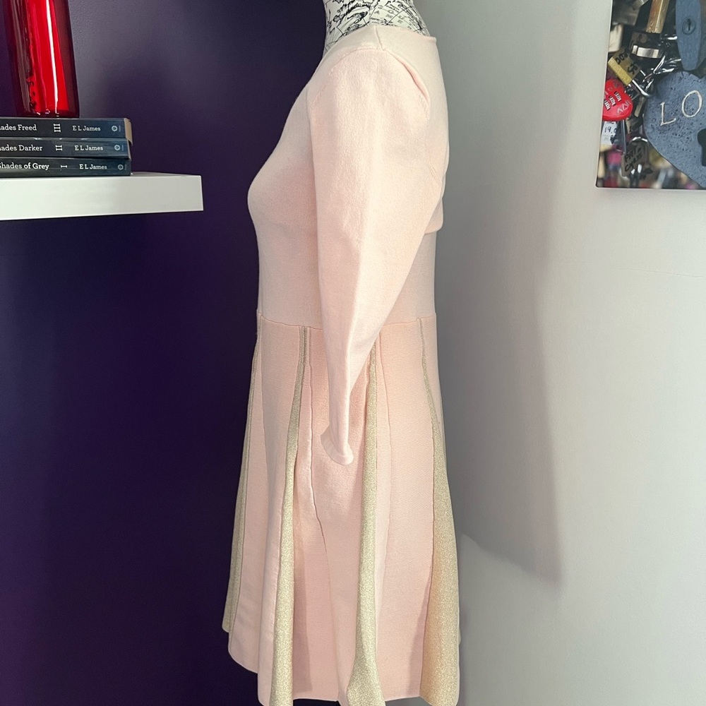 7 for $30 Venus Knit Long Sleeve Dress - Picture 5 of 9